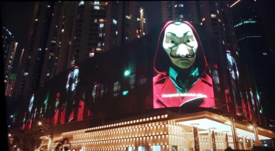 Money Heist frame 01